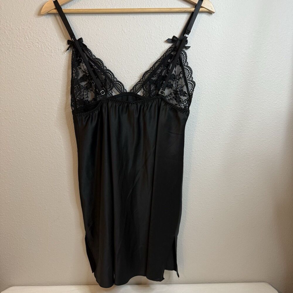 Victoria's Secret Satin WhimsyGoth‎ Slip Dress Size LG Slip Women Bow Lace Black